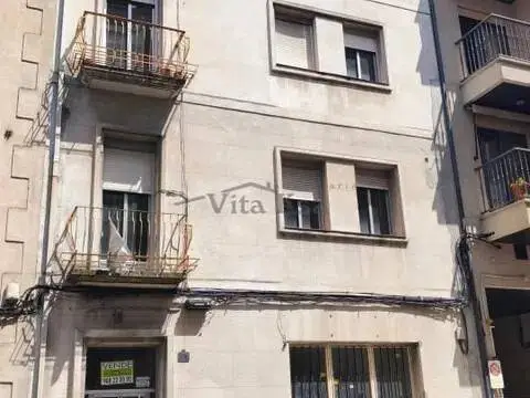 Edificio en Vinteún