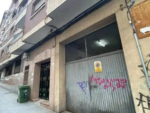 Garaje en calle de la Ciruela