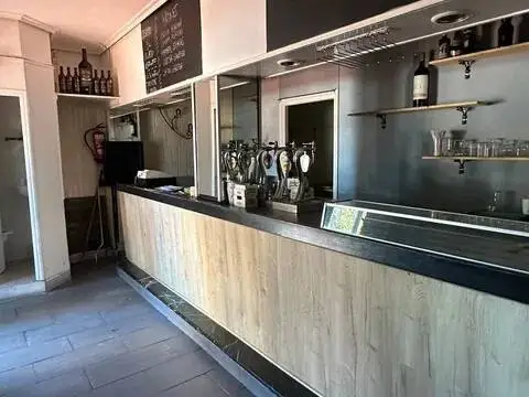 Local comercial en Cruces
