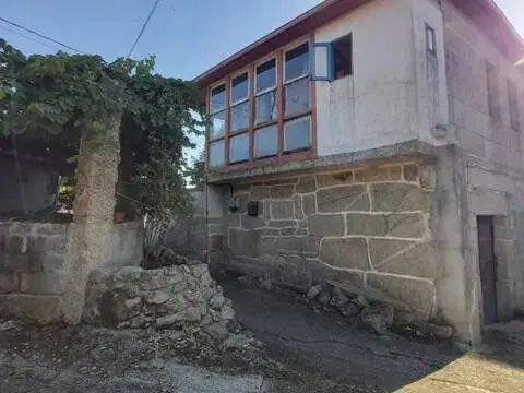 Chalet en San Cristovo de Cea