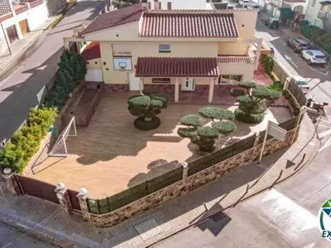 Chalet en Carrer de la Gran VIA de Pau Casals