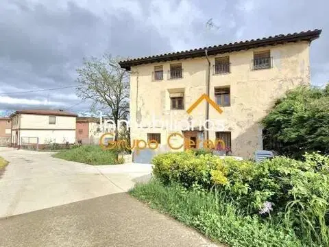 Chalet en Redecilla del Campo