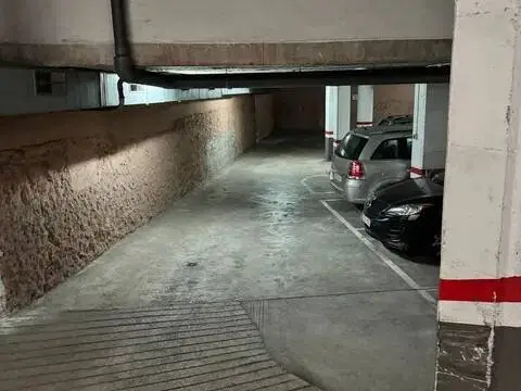 Garaje en Sants-Badal