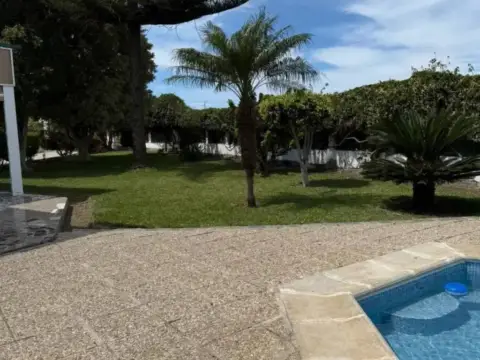 Chalet en calle Quijote