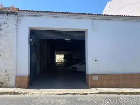 Nave industrial en Rociana del Condado