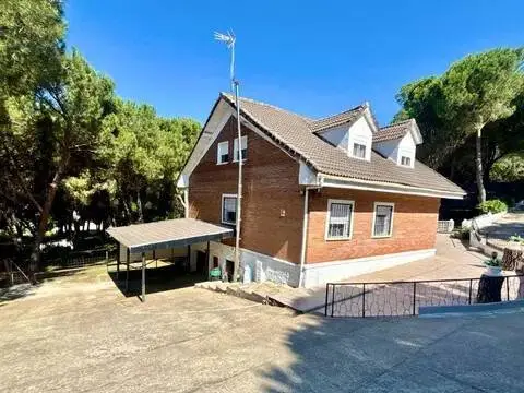 Chalet en Uceda