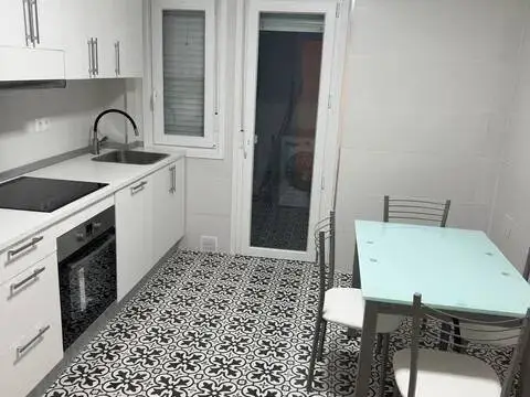 Piso en Flores del Sil-La Martina