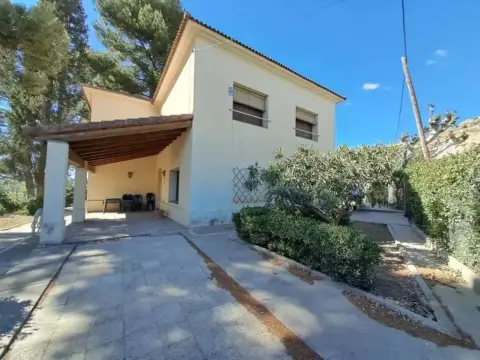 Chalet en Avenida de Tortosa