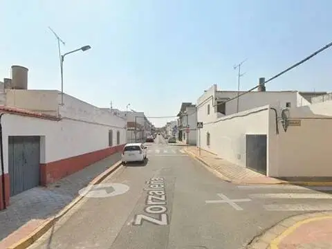 Casa adosada en Centro-Doña Mercedes
