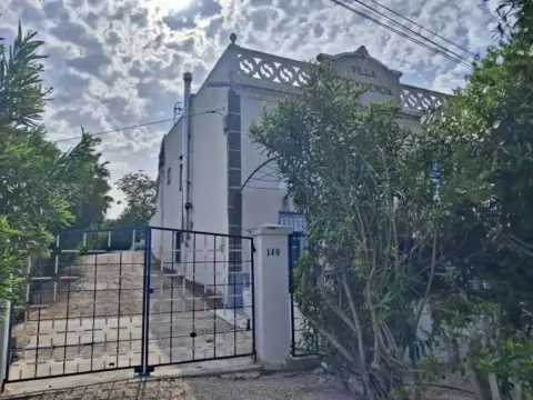 Chalet en calle Tortosa-Tivenys, 140