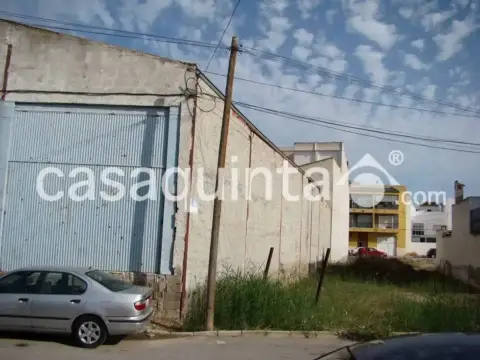 Nave industrial en Dolores