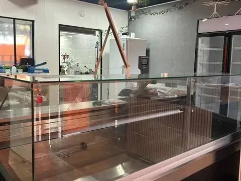 Local comercial en La Luz-Virgen de Belén