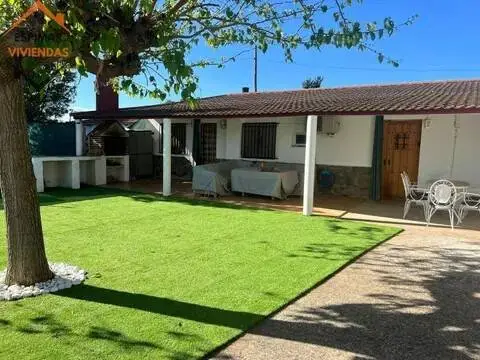 Casa rústica en San Mateo de Gállego