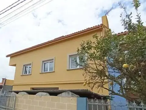 Casa adosada en A Baiuca