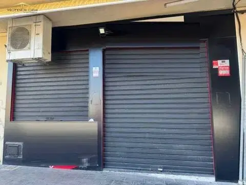 Local comercial en calle de Pedro Gómez Chaix