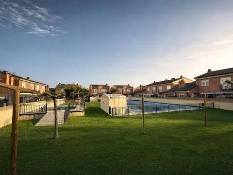 Chalet en San Antonio-Estación-Las Hervencias