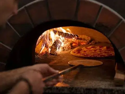 Local comercial en Camino de Suárez