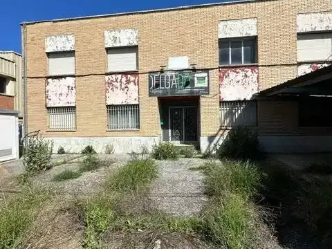 Nave industrial en El Campillo-Norte