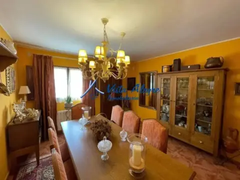 Chalet en Leiva