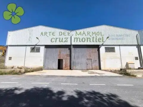 Nave industrial en Olula del Río
