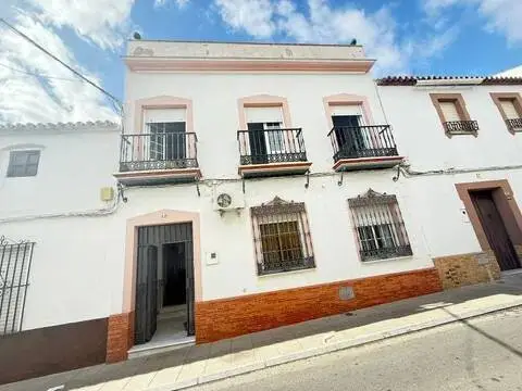 Casa adosada en calle de San Joaquín