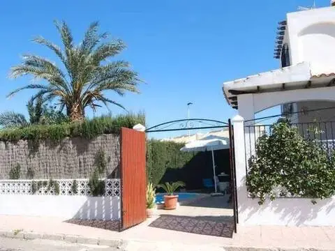 Chalet en Pedanías