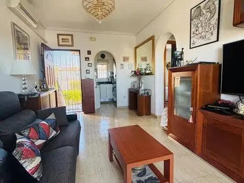 Piso en Aguas Nuevas-Torreblanca-Sector 25