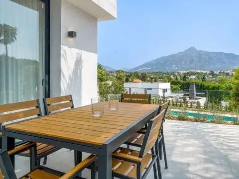 Chalet en calle Orellana