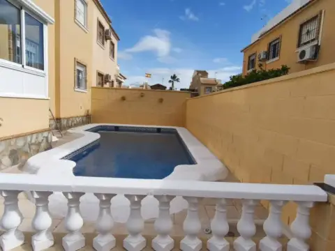 Chalet en Rojales