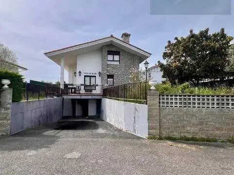 Chalet en Ajo