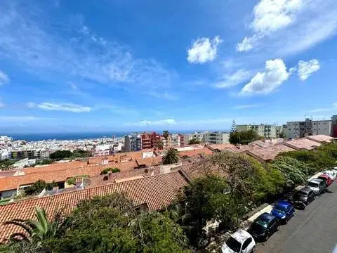 Piso en La Salud-El Perú-Cruz del Señor-Buenavista