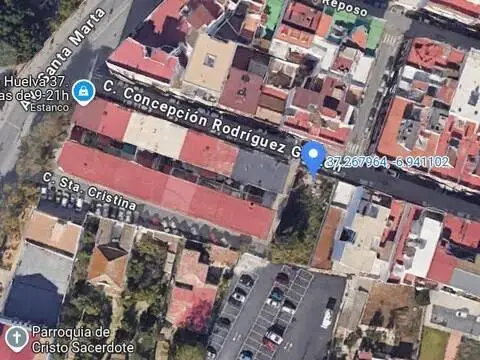 Terreno en calle Concepción Rodríguez Garzón