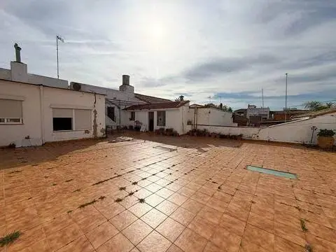 Casa adosada en Montroi - Montroy