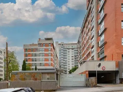 Piso en calle de Rafael Bergamín