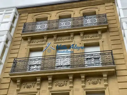 Piso en calle de Lucrecia Arana