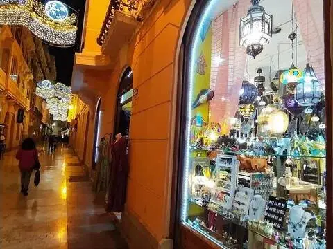 Local comercial en Centro Histórico-La Merced