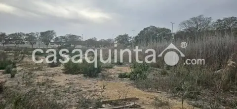 Terreno en Dolores