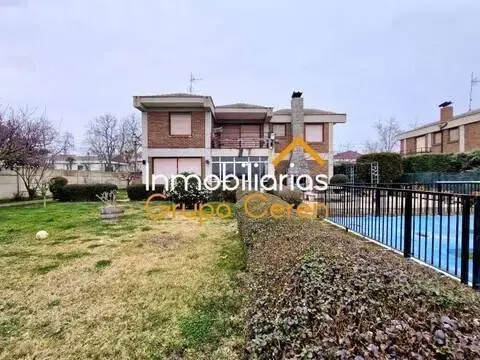 Chalet en Santo Domingo de la Calzada