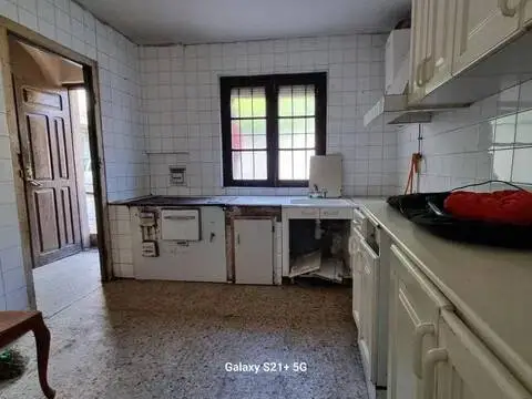 Chalet en Arganza