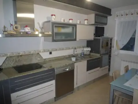 Chalet en Carracedelo