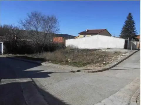 Terreno en calle Antonio Buero Vallejo