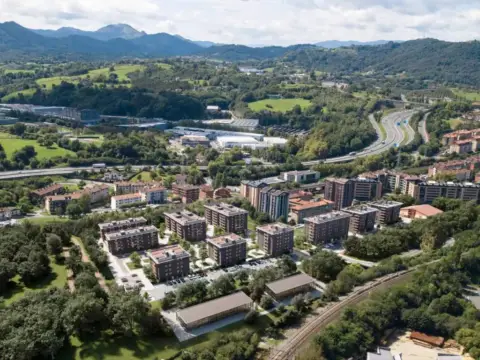 Local comercial en Elizalde