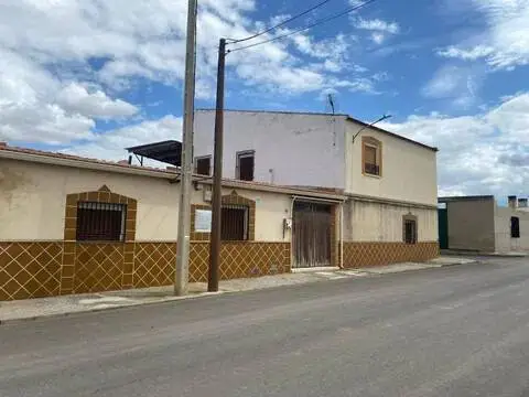Chalet en Calzada de Calatrava