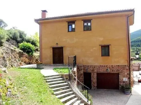 Chalet en Zorraquín