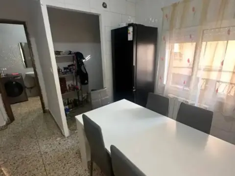 Chalet en Albelda de Iregua