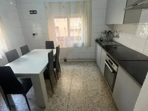 Chalet en Albelda de Iregua