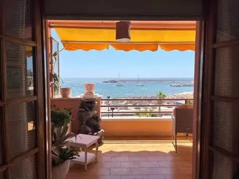 Piso en Puerto Deportivo