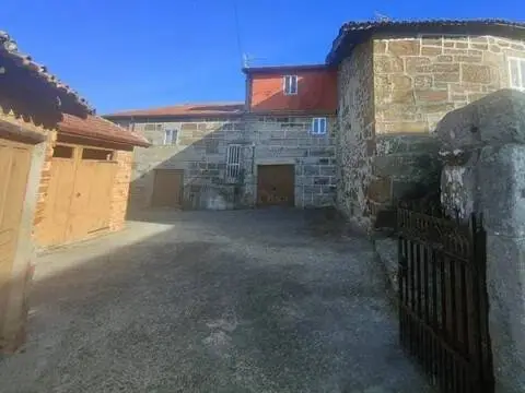 Casa rústica en Maceda