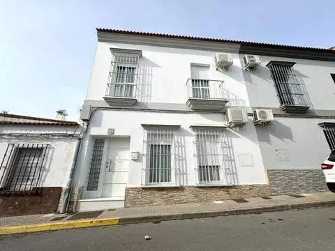 Casa adosada en calle de los Vendimiadores