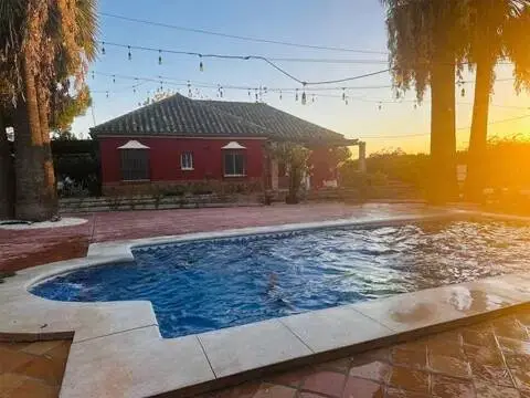 Chalet en La Carlota